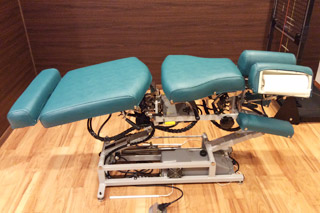 カイロプラクティック施術ベッド