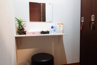 パウダールーム